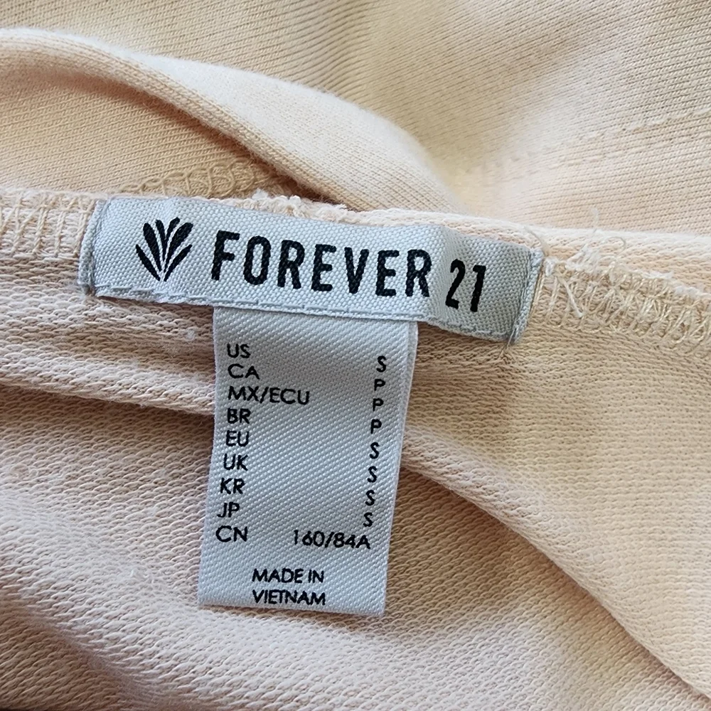 Forever 21 Peachy Pink Cropped Hoodie Ladder Cutout Shoulders Small